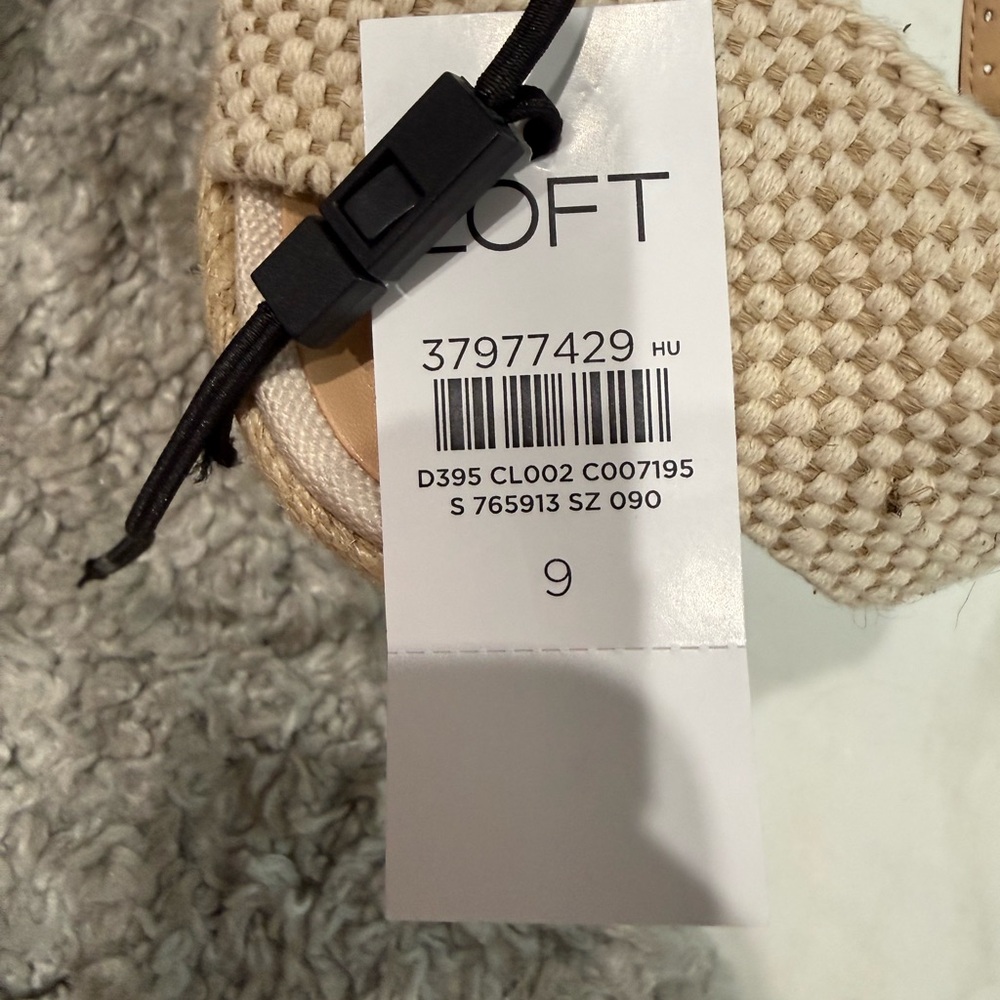 Loft espadrille wedges.  Size 9.  Never worn - Picture 9 of 10